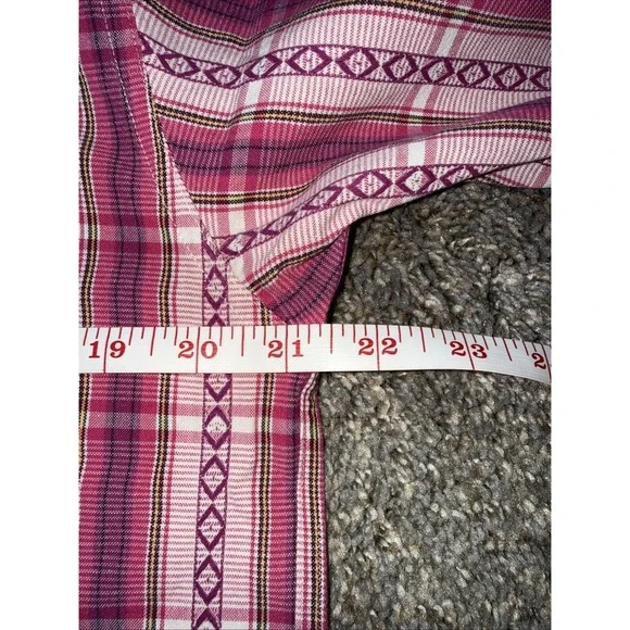 Lee Women's Size M Shirt Pink Button-Down - Picture 3 of 6